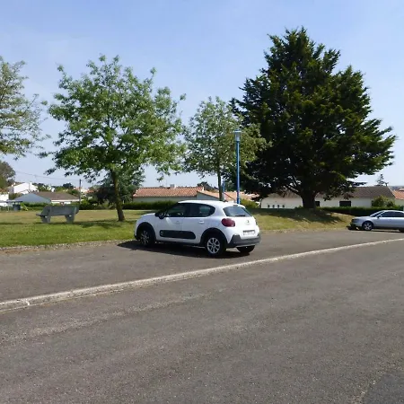 Maison Le Fenouiller, 3 Pièces, 4 Personnes - Fr-1-224-765 Hébergement de vacances *